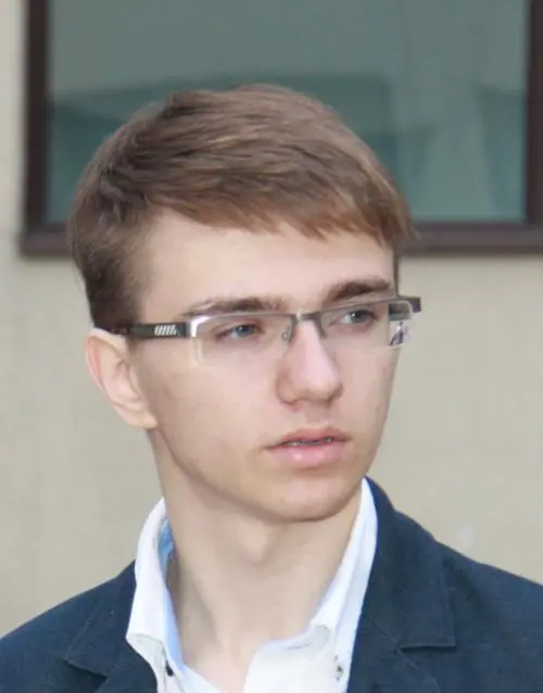 Валентин Валов