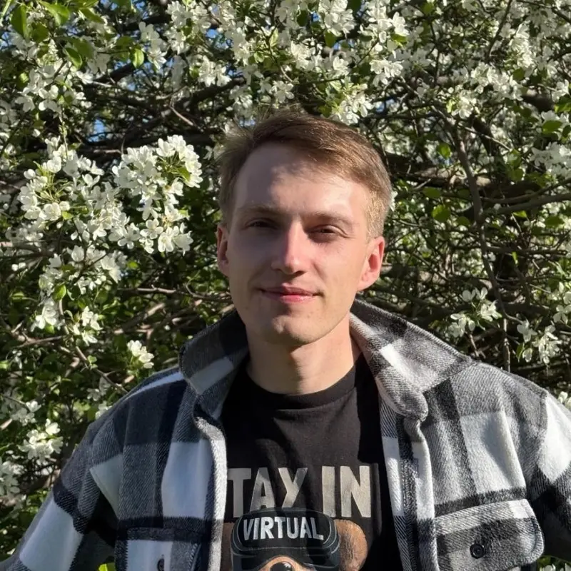 Константин Попов