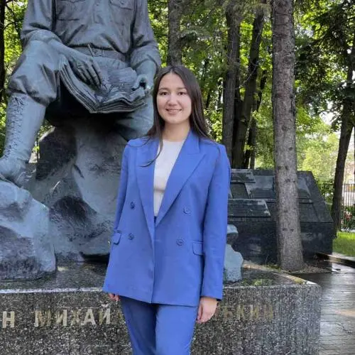 Элина Фаизова