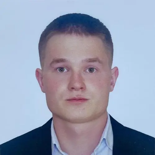 Илья Захаров