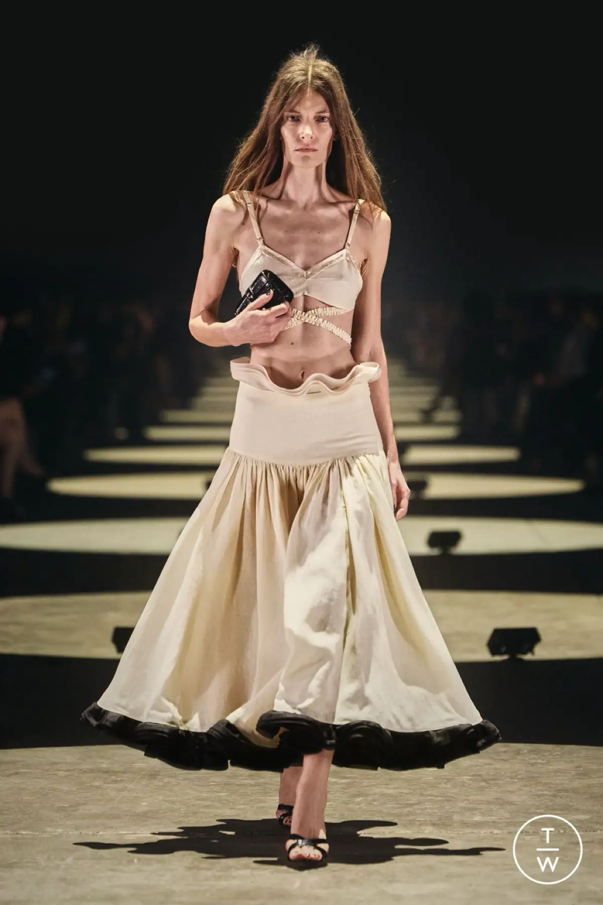 The Future Of Fashion Is A Colorful Nature | Сетка — социальная сеть от hh.ru
