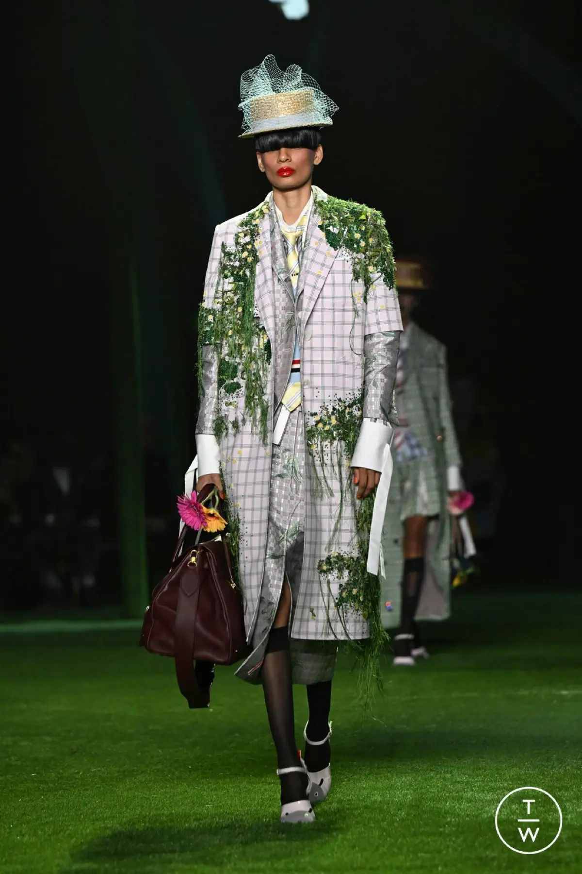 The Future Of Fashion Is A Colorful Nature | Сетка — социальная сеть от hh.ru