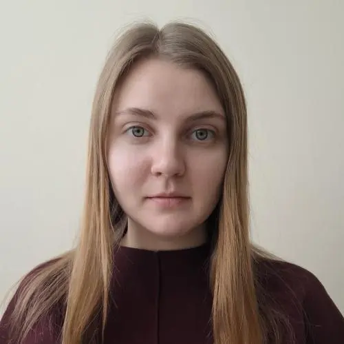 Алина Самохвалова