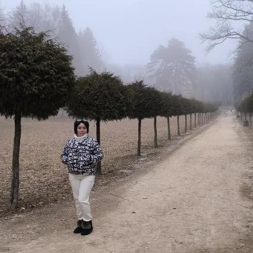 Инна Толстова