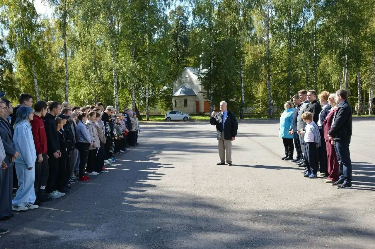 В Дивеевской школе-интернате высадили 70 фруктовых деревьев | Сетка — социальная сеть от hh.ru