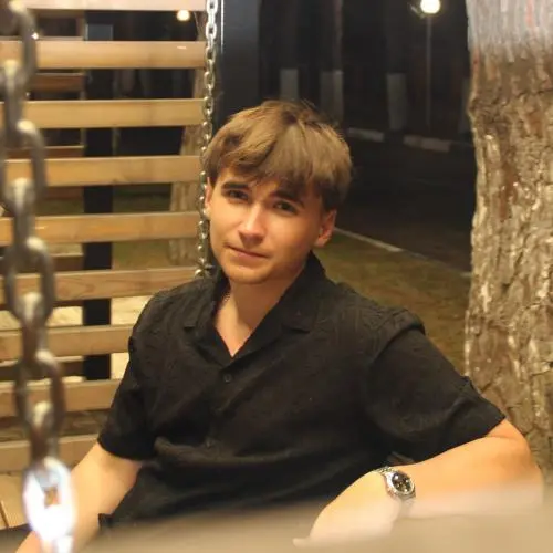 Алексей Волков