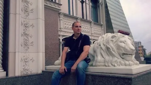 Динислам Валиев