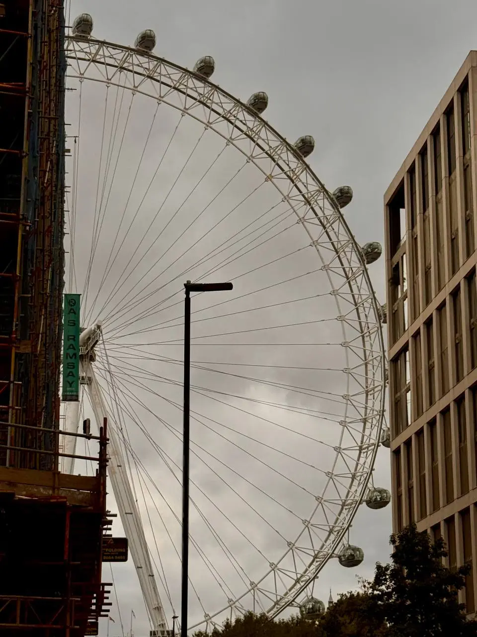 Pictures 🌤️🇬🇧 | Сетка — социальная сеть от hh.ru