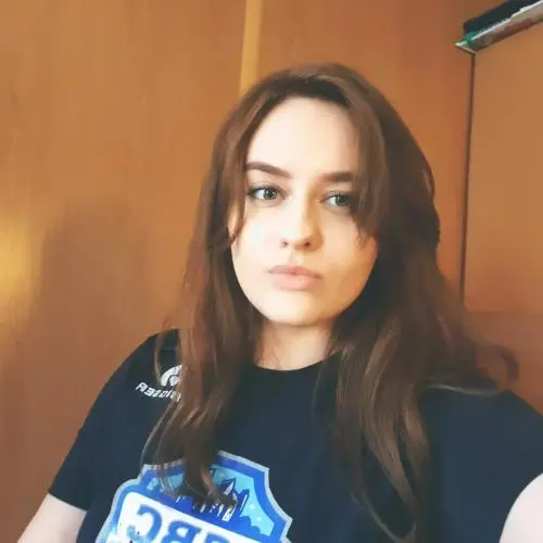 Анна Гулякина