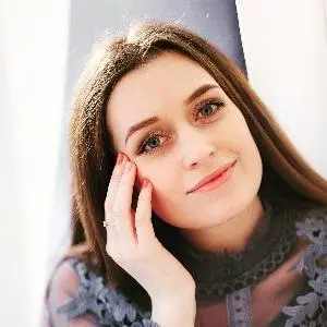 Юлия Абдухоликова