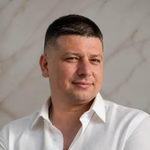 Артем Стеганцев