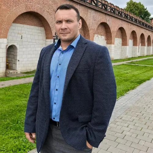Михаил Потапов