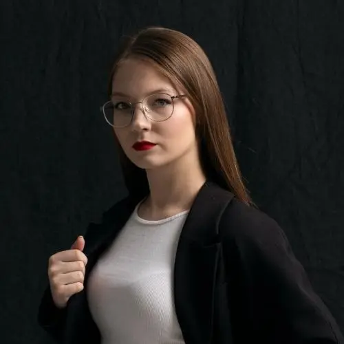 Алёна Мухина