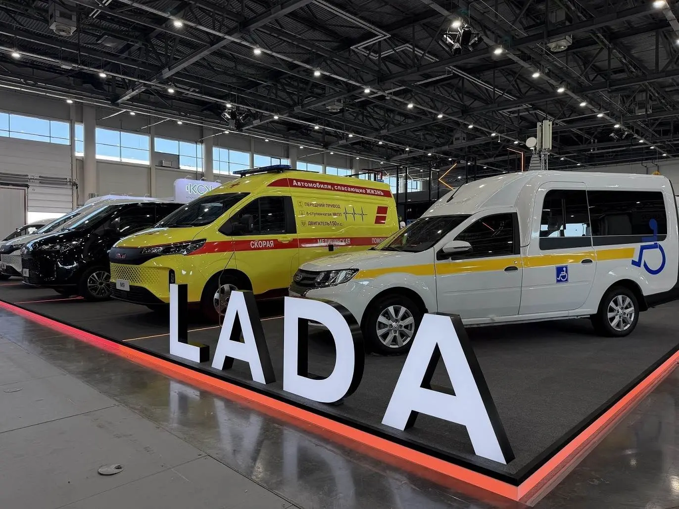 ЛИНЕЙКА LADA BUSINESS НА ВЫСТАВКЕ «КОМТРАНС» В КАЗАНИ | Сетка — социальная сеть от hh.ru