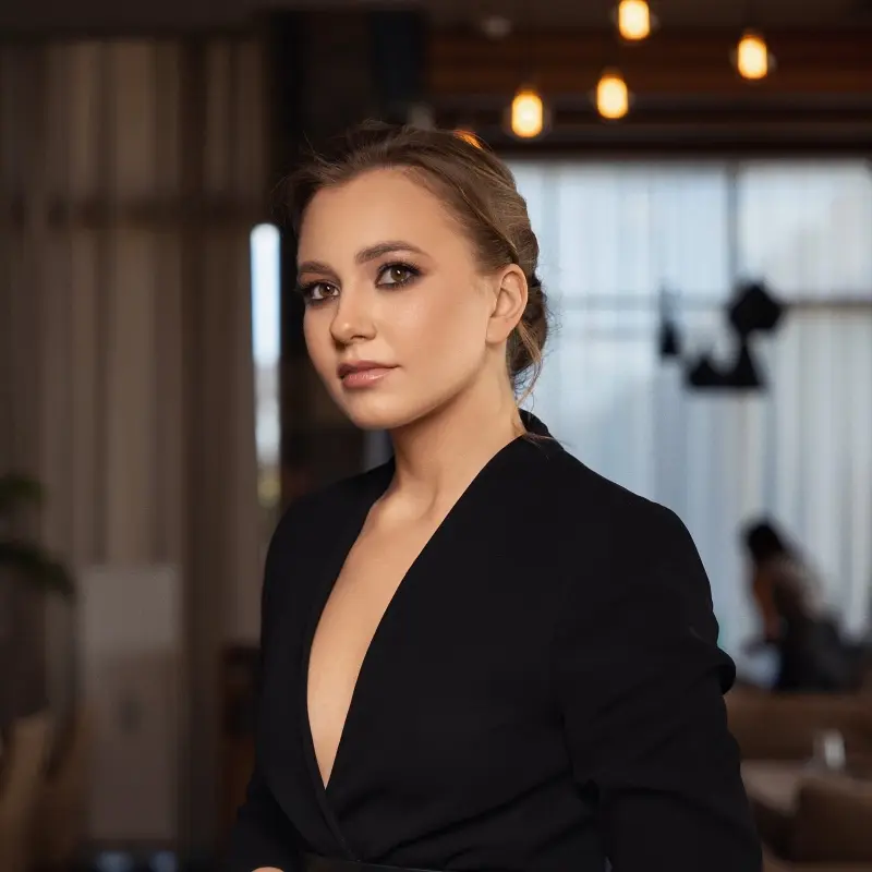 Веста Алескерова