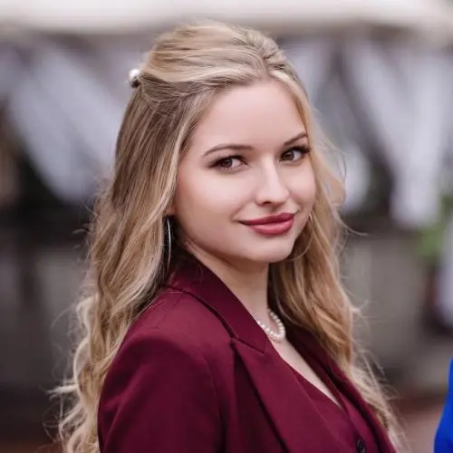 Полина Кравченко