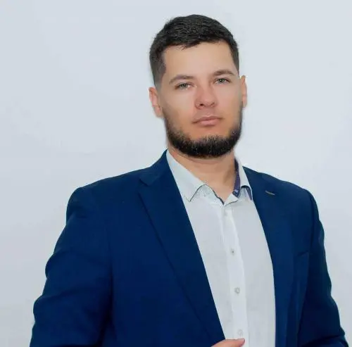 Ярослав Розов