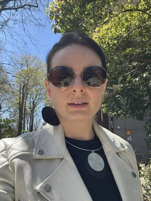 Ангелина Адитон