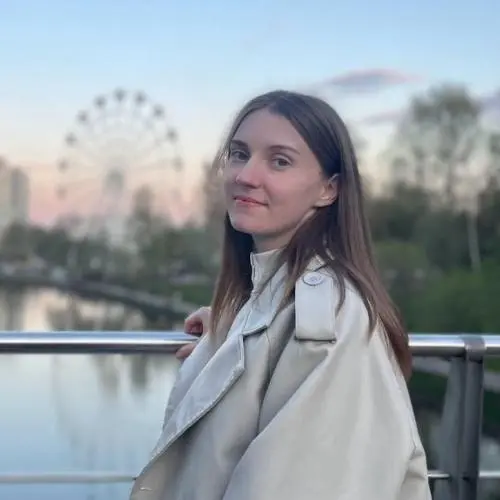 Лина Колпашикова