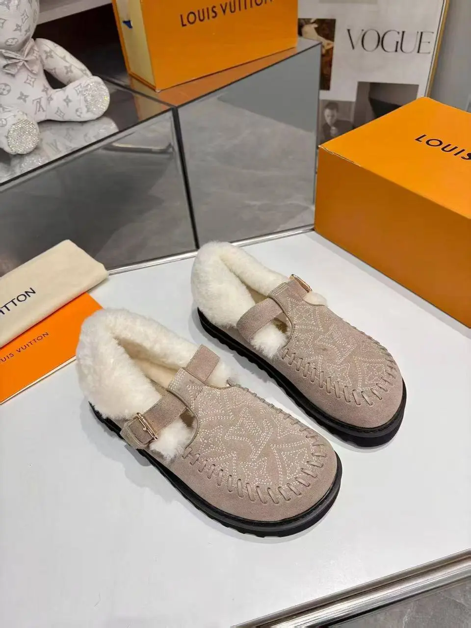 ▪️Премиум
▪️В наличии 36-41 размеры
▪️Цена 12.500₽
▪️Доставка-примерка по Москве
▪️ @byMarybelle
▪️Отправка в регионы ✈️ в этот же день | Сетка — социальная сеть от hh.ru