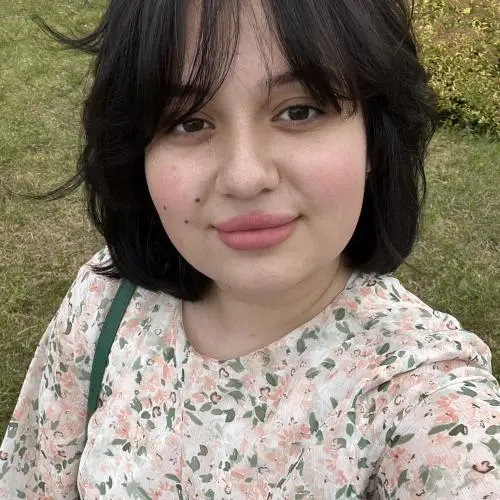Алина Маршанова