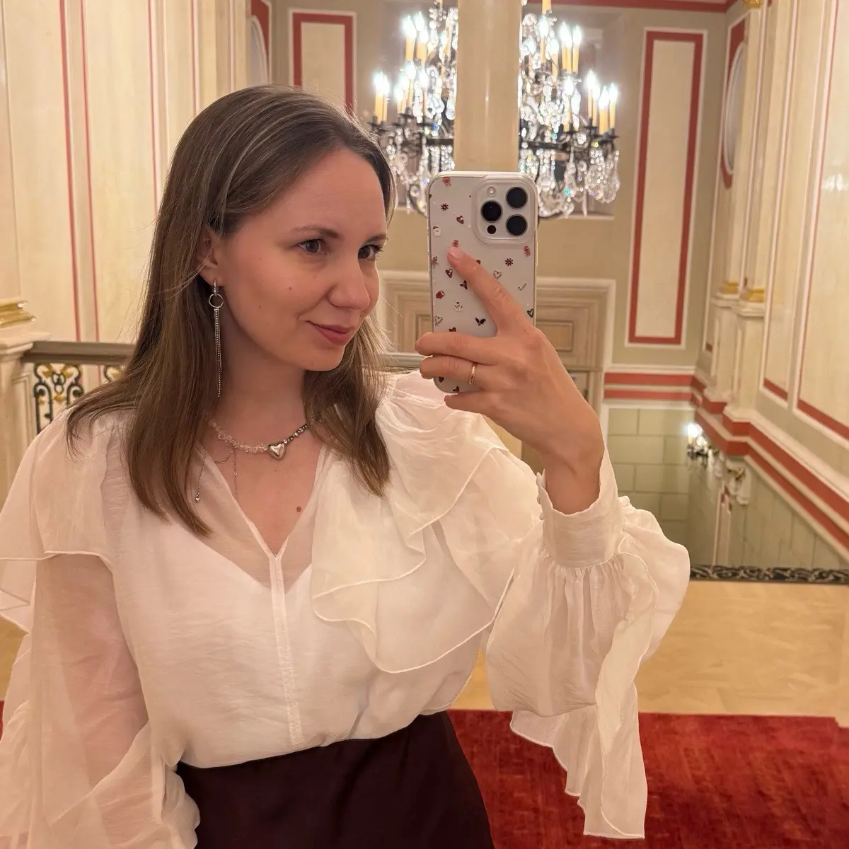 Юлия Любимова