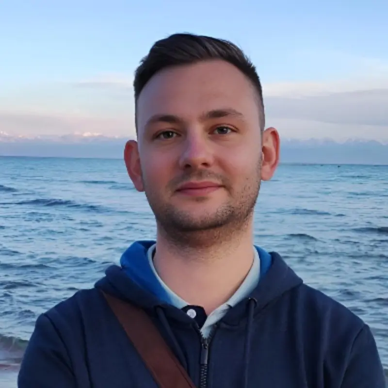 Евгений Бондаренко