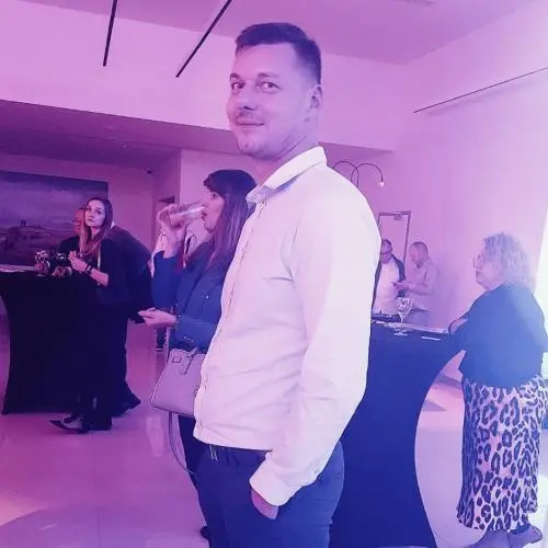 Павел Вечор