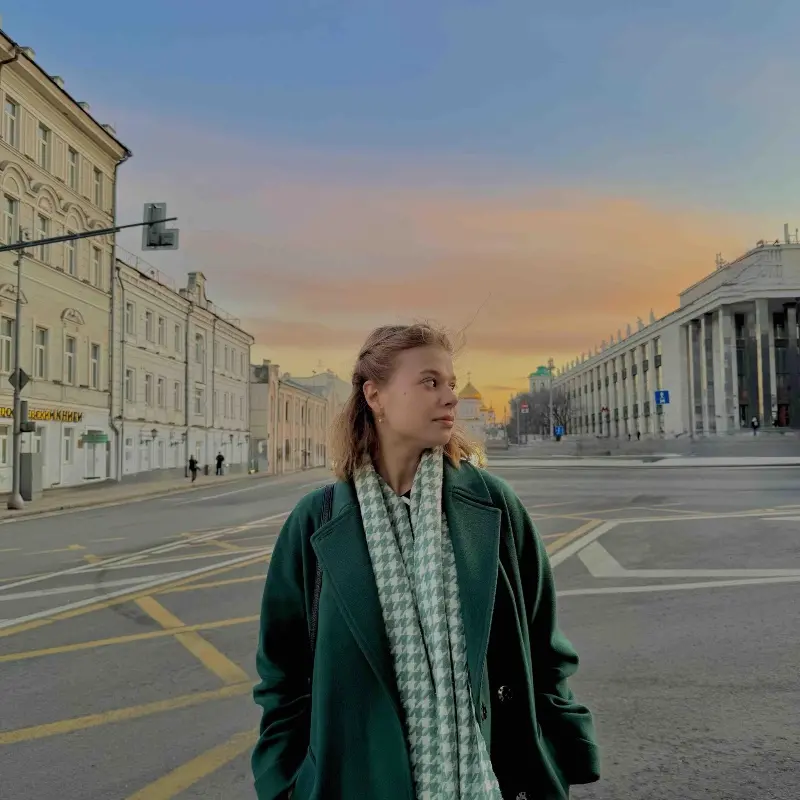 Полина Титова