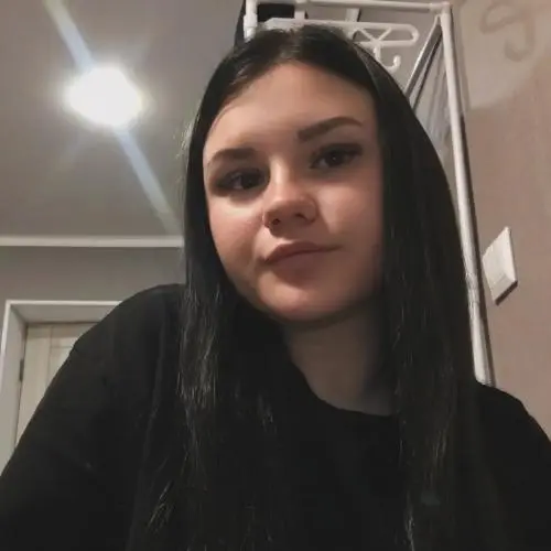 Александра Лаухина