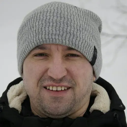 Азат Закиров