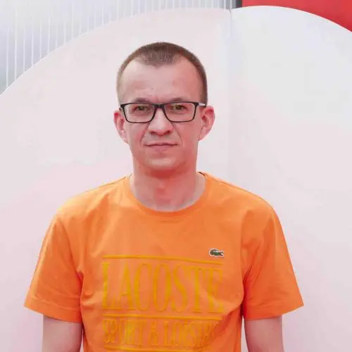 Владимир Сержанов