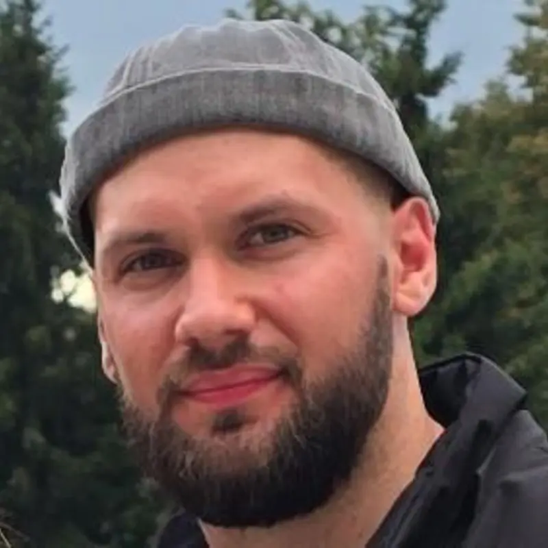 Евгений Чхало