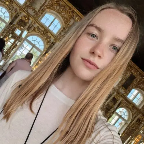 Анастасия Лустина