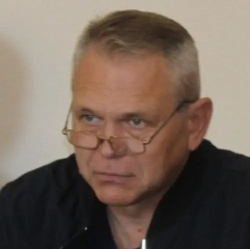 Андрей Антипов