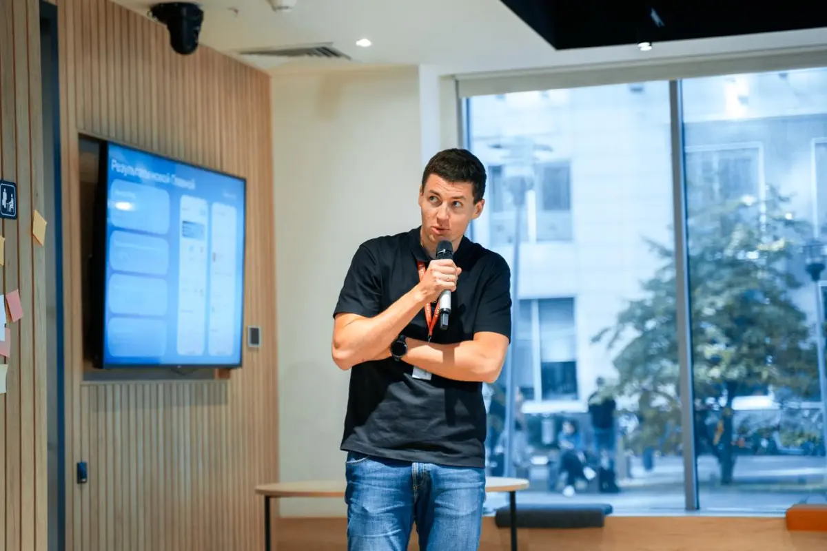 🔥 DEMO DAY — снова не подкачал | Сетка — социальная сеть от hh.ru