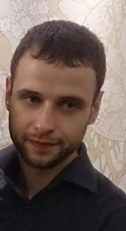 Юрий Захаров