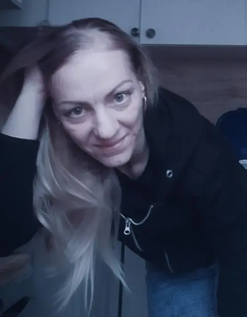 Олеся Попова