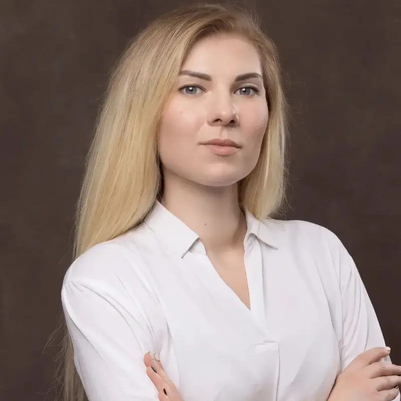 Анна Корначева