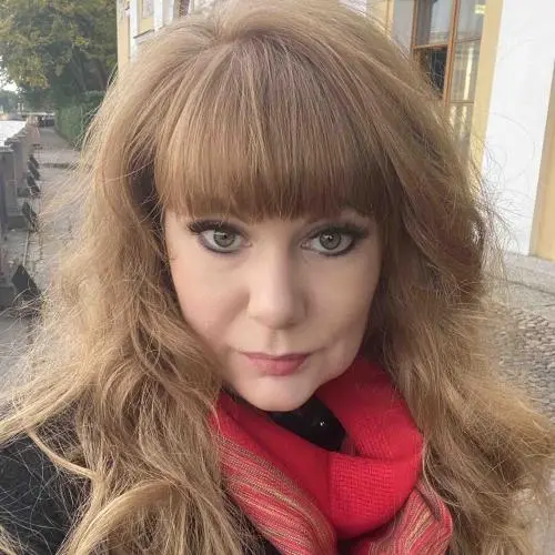 Елена Щегарцова