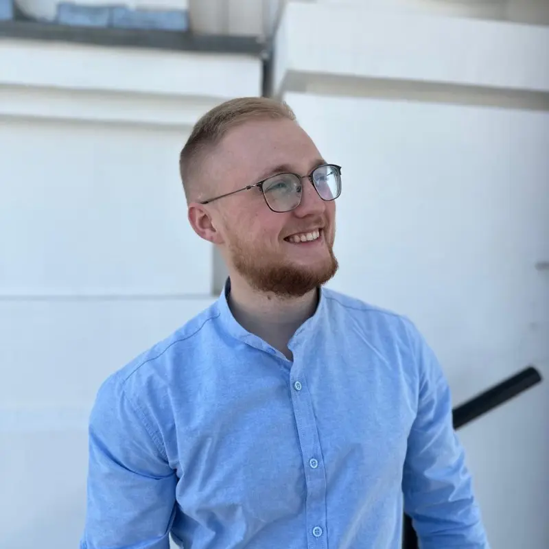 Дмитрий Елизаров