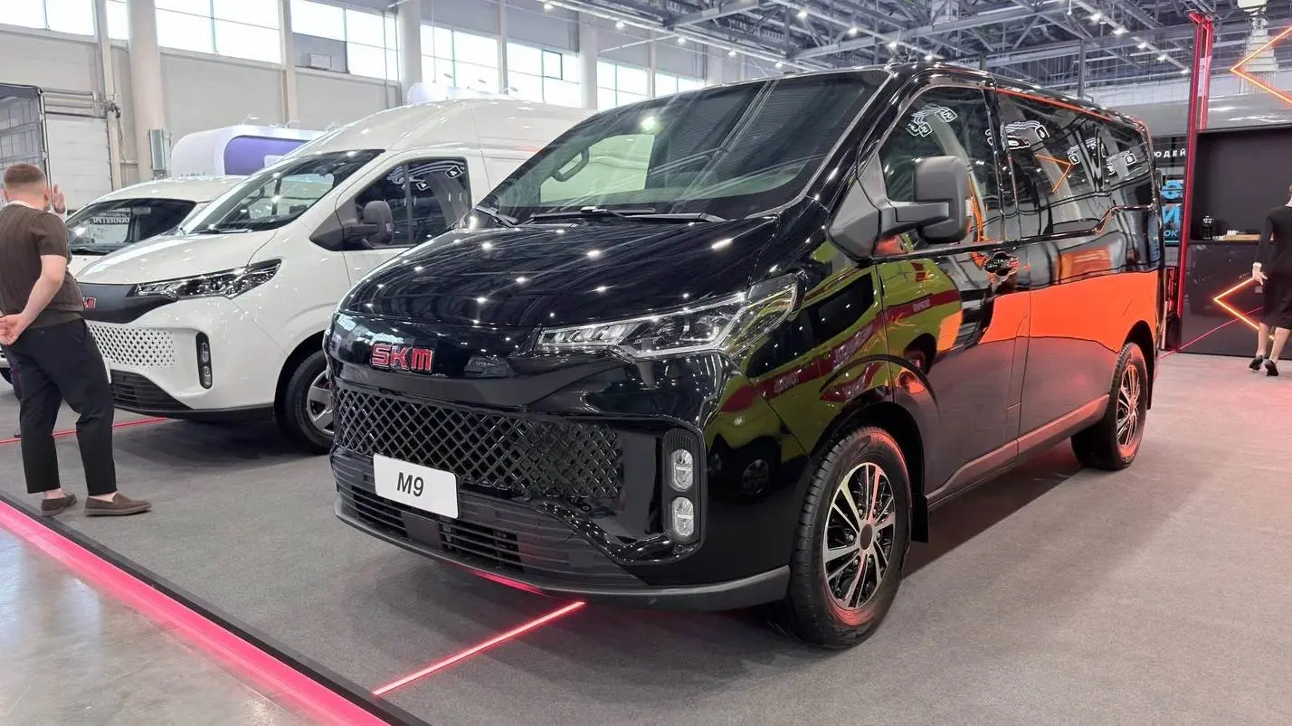 АвтоВАЗ представил бронированный минивэн SKM M9 | Сетка — социальная сеть от hh.ru