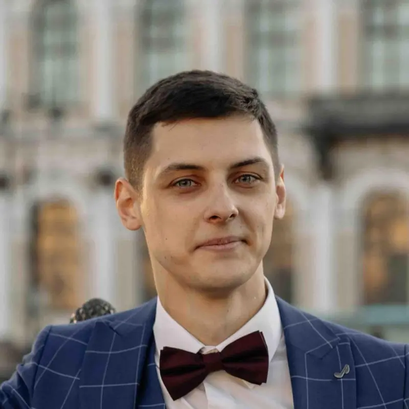 Егор Карпов