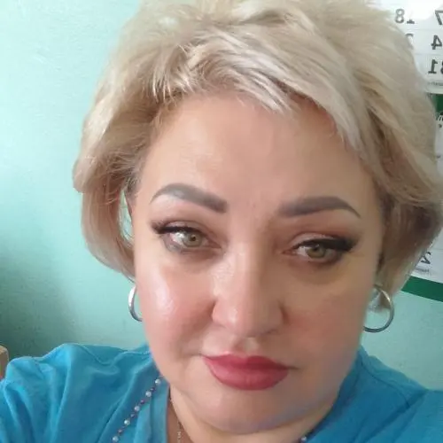 Юлия Савина