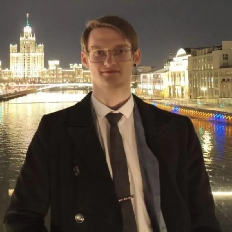 Андрей Сёмин