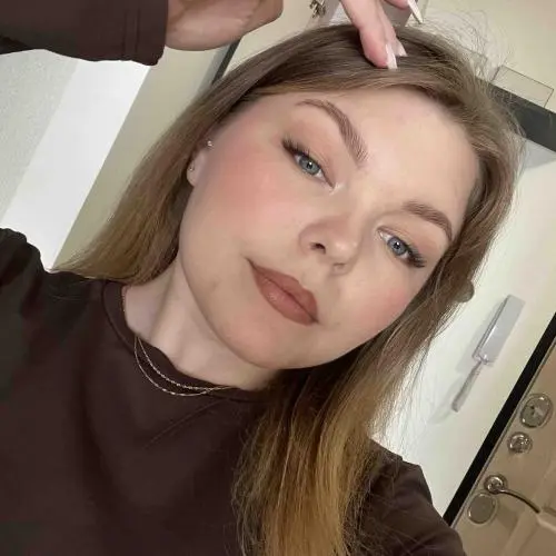 Анна Вялова