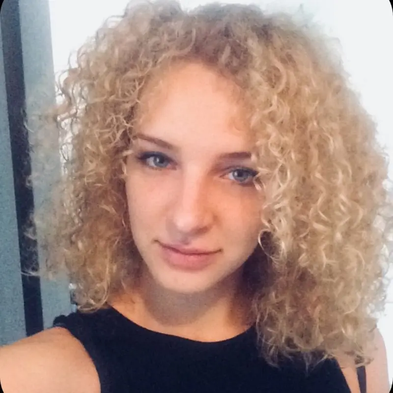 Анна Крегул