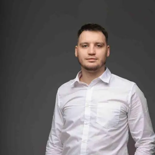 Денис Снятовский