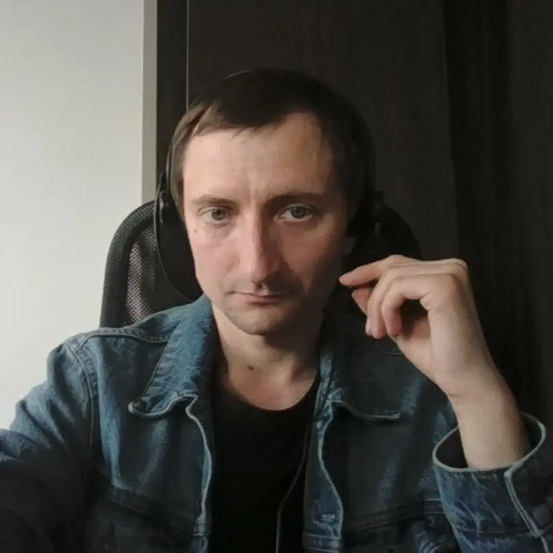 Евгений Бобров