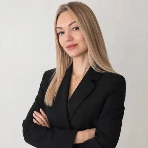 Яна Сергеева